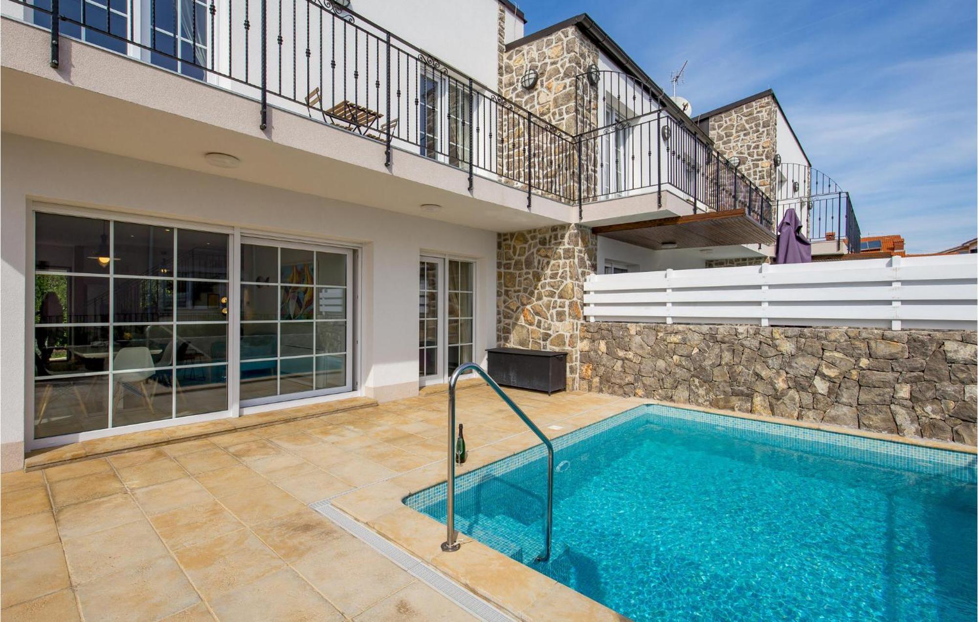 3 Bedroom Stunning Home In Kornic Exterior photo