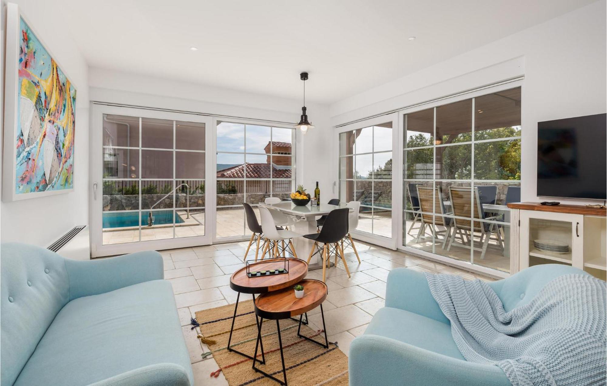 3 Bedroom Stunning Home In Kornic Exterior photo