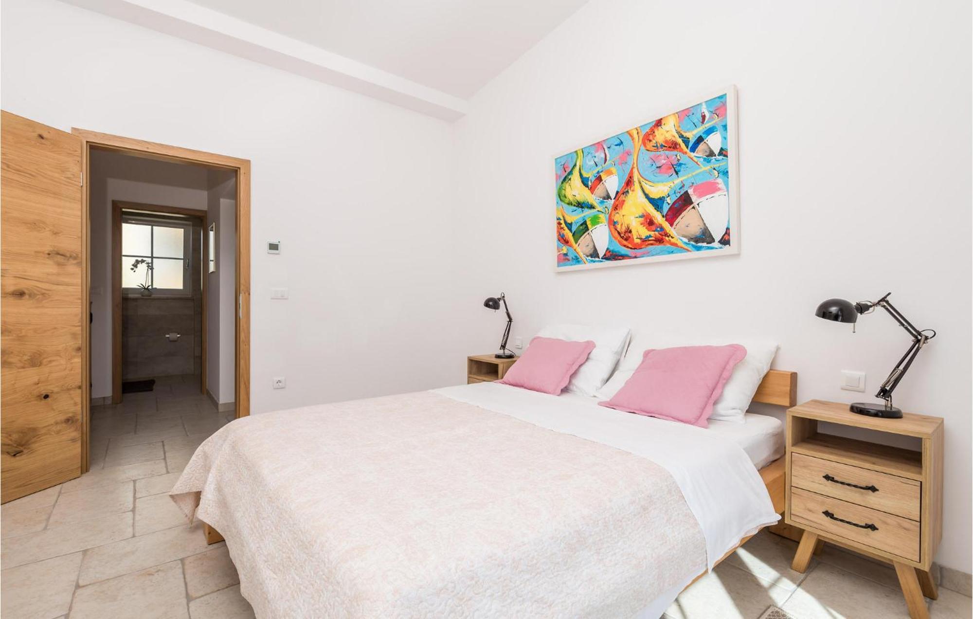3 Bedroom Stunning Home In Kornic Exterior photo